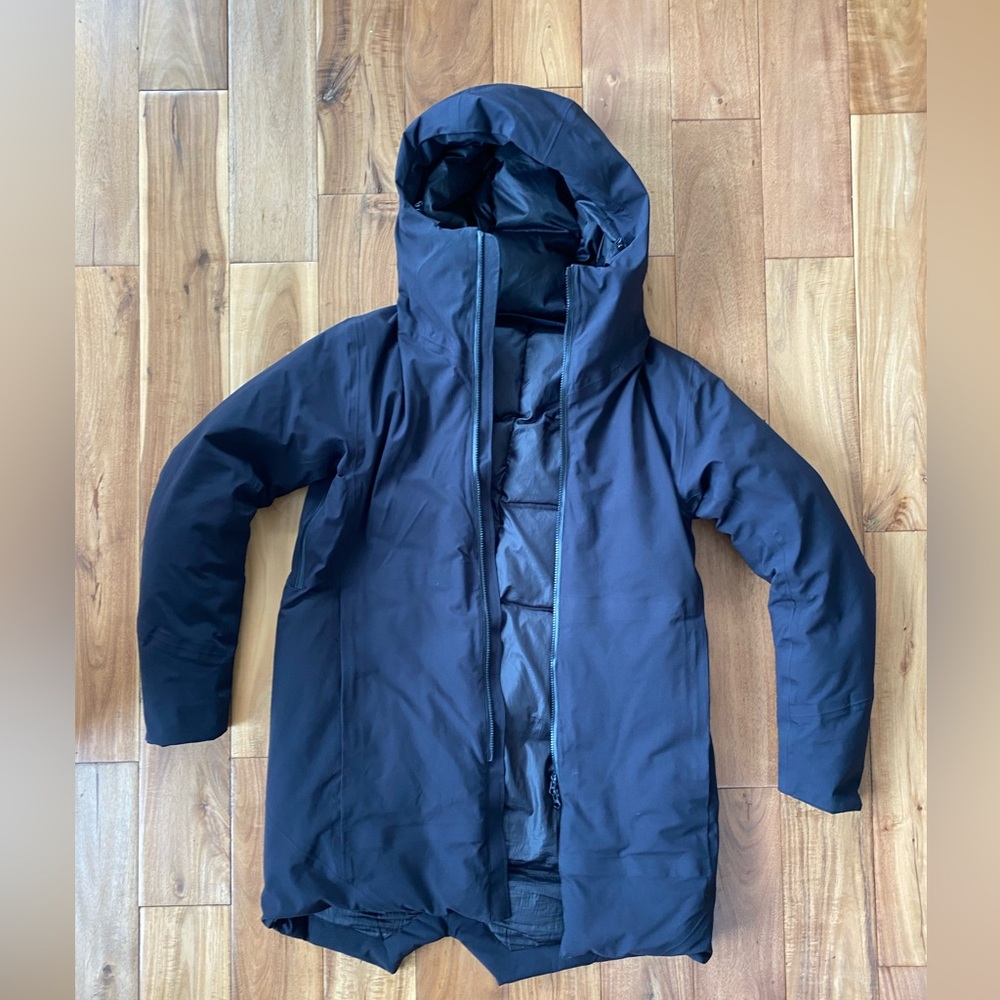 Attachment(Kazuyuki Kumagai) jacket size 3(L), Down Jacket